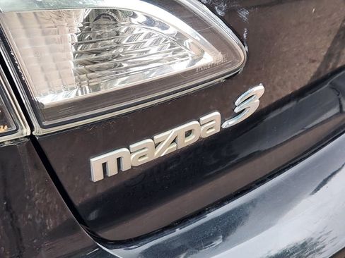 Used 2011 MAZDA MAZDA3 i Touring FWD image 31