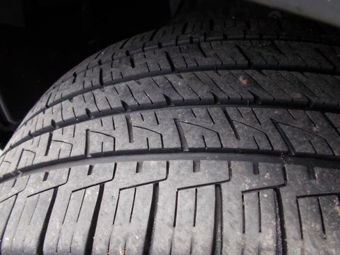 Used 2015 Ford Fusion SE w/ Equipment Group 202A image 16