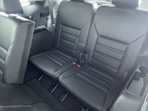 Used 2019 Kia Sorento EX image 35