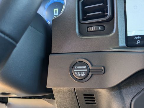 Certified 2025 Ford Bronco Badlands AWD/4WD image 26