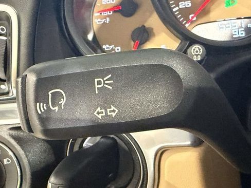 Certified 2017 Porsche 911 Carrera 4S AWD/4WD image 38