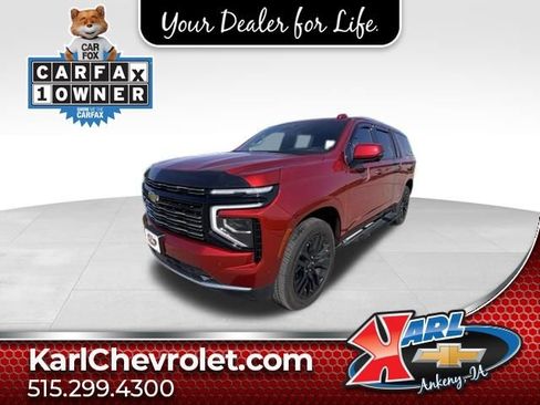 Used 2025 Chevrolet Suburban High Country AWD/4WD image 1