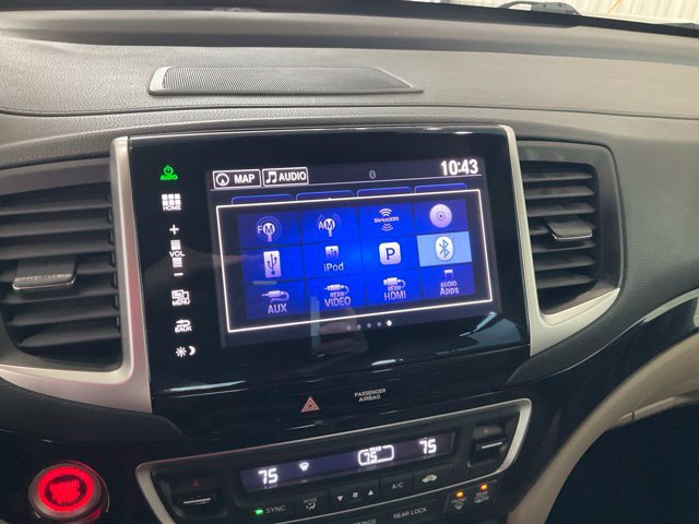 Used 2016 Honda Pilot Touring image 15