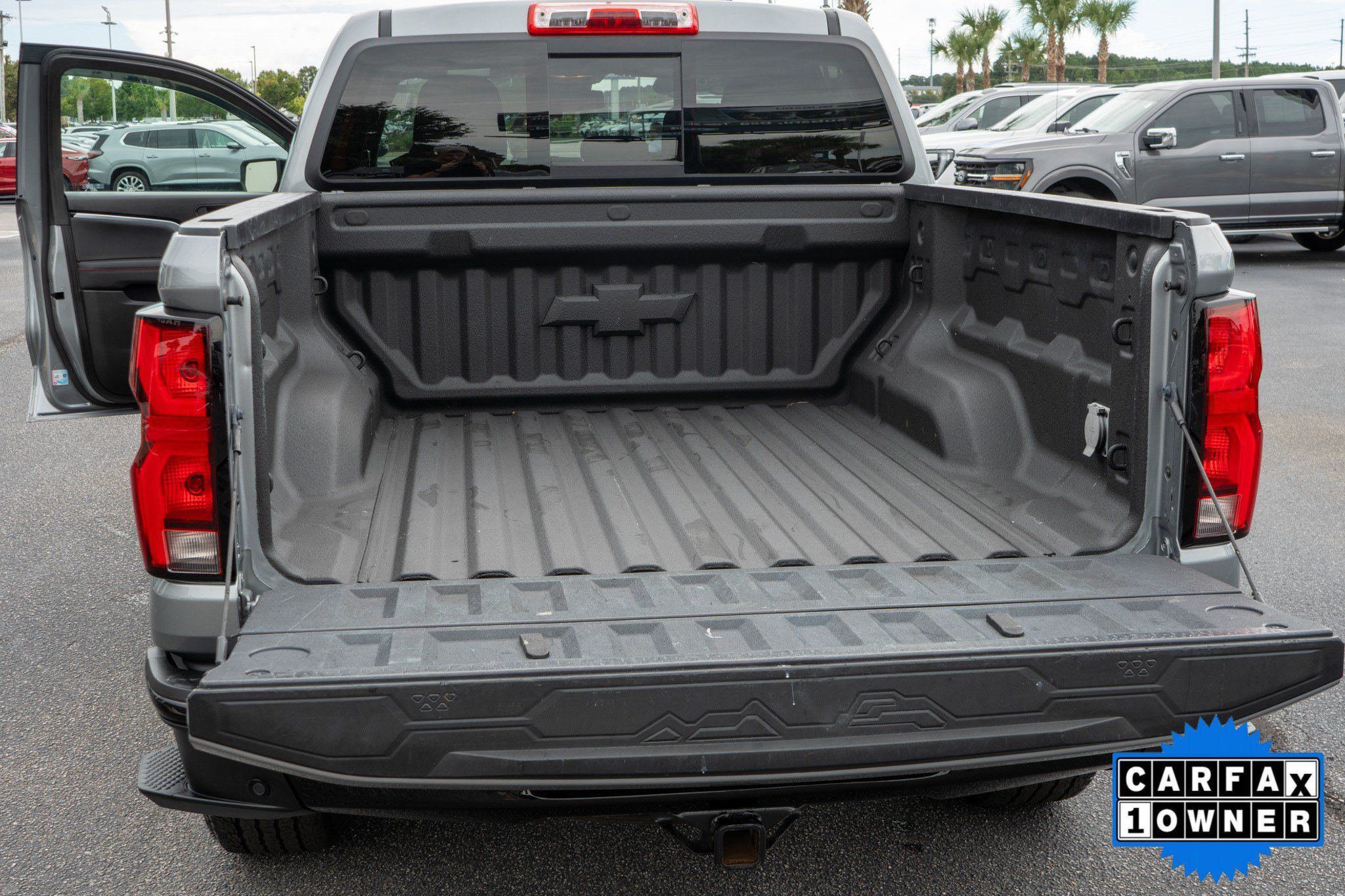Used 2024 Chevrolet Colorado Z71 w/ Z71 Convenience Package 2 AWD/4WD image 31