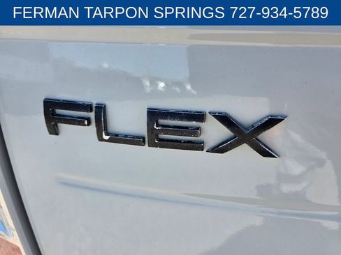 Used 2013 Ford Flex SE image 28