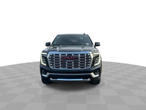 New 2026 GMC Yukon XL Denali w/ Denali Reserve Package image 3