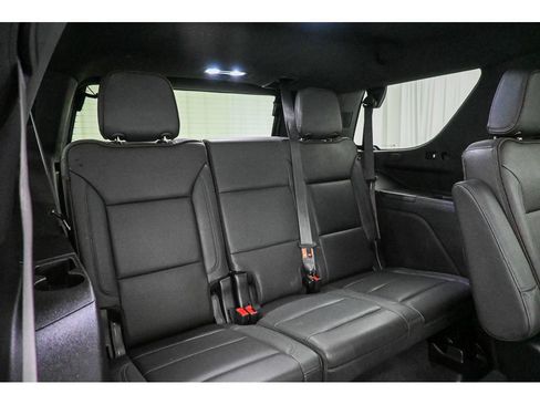 Used 2023 Chevrolet Tahoe High Country AWD/4WD image 21