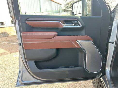 New 2026 GMC Sierra 2500 Denali Ultimate AWD/4WD image 29