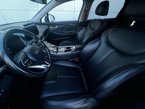 Used 2023 Hyundai Santa Fe SEL w/ Premium Package image 9