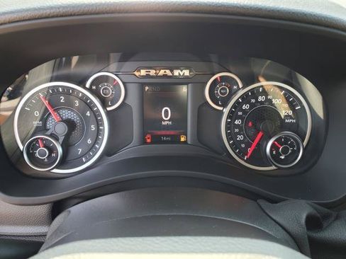 New 2026 RAM 2500 Tradesman AWD/4WD image 8