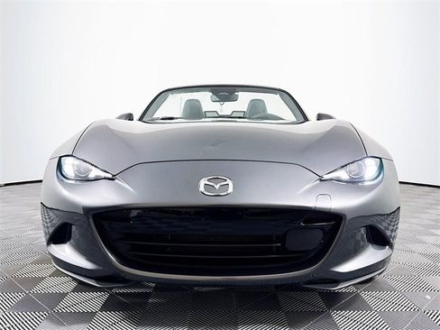 Used 2024 MAZDA MX-5 Miata Grand Touring w/ Weather Package image 11