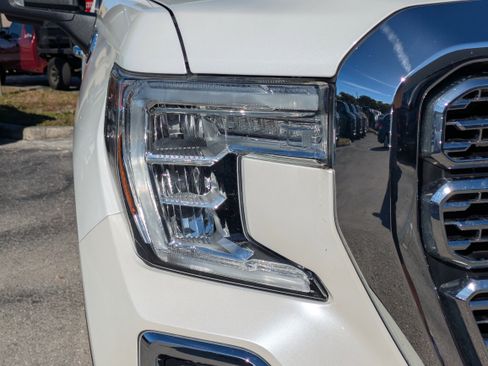 Used 2020 GMC Sierra 1500 Denali w/ Denali Ultimate Package image 10