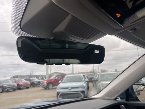 New 2026 Volkswagen Tiguan SE image 15