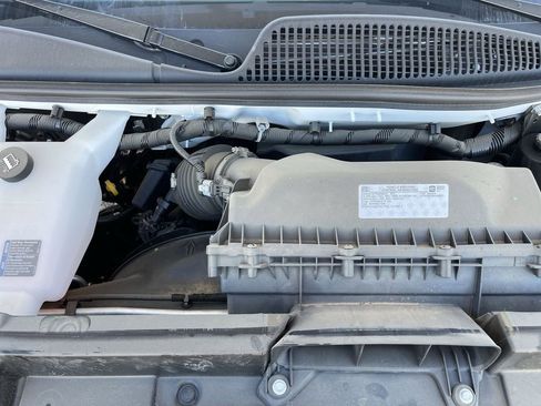 New 2025 GMC Savana 2500 Extended w/ Driver Convenience Package image 29