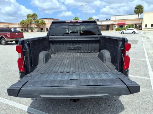 Used 2024 Chevrolet Silverado 1500 High Country w/ Technology Package AWD/4WD image 21