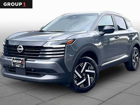 New 2026 Nissan Kicks SV FWD image 1