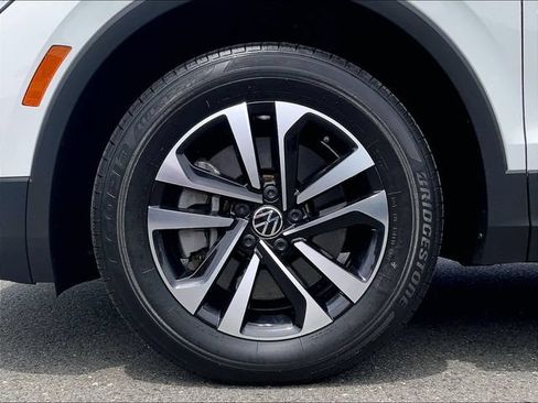 Certified 2023 Volkswagen Tiguan S FWD image 9