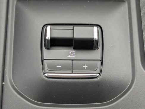 Used 2026 GMC Sierra 2500 Denali Ultimate AWD/4WD image 38