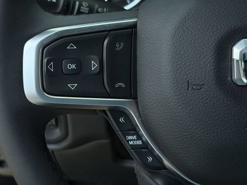 Used 2025 RAM 1500 Big Horn AWD/4WD image 28