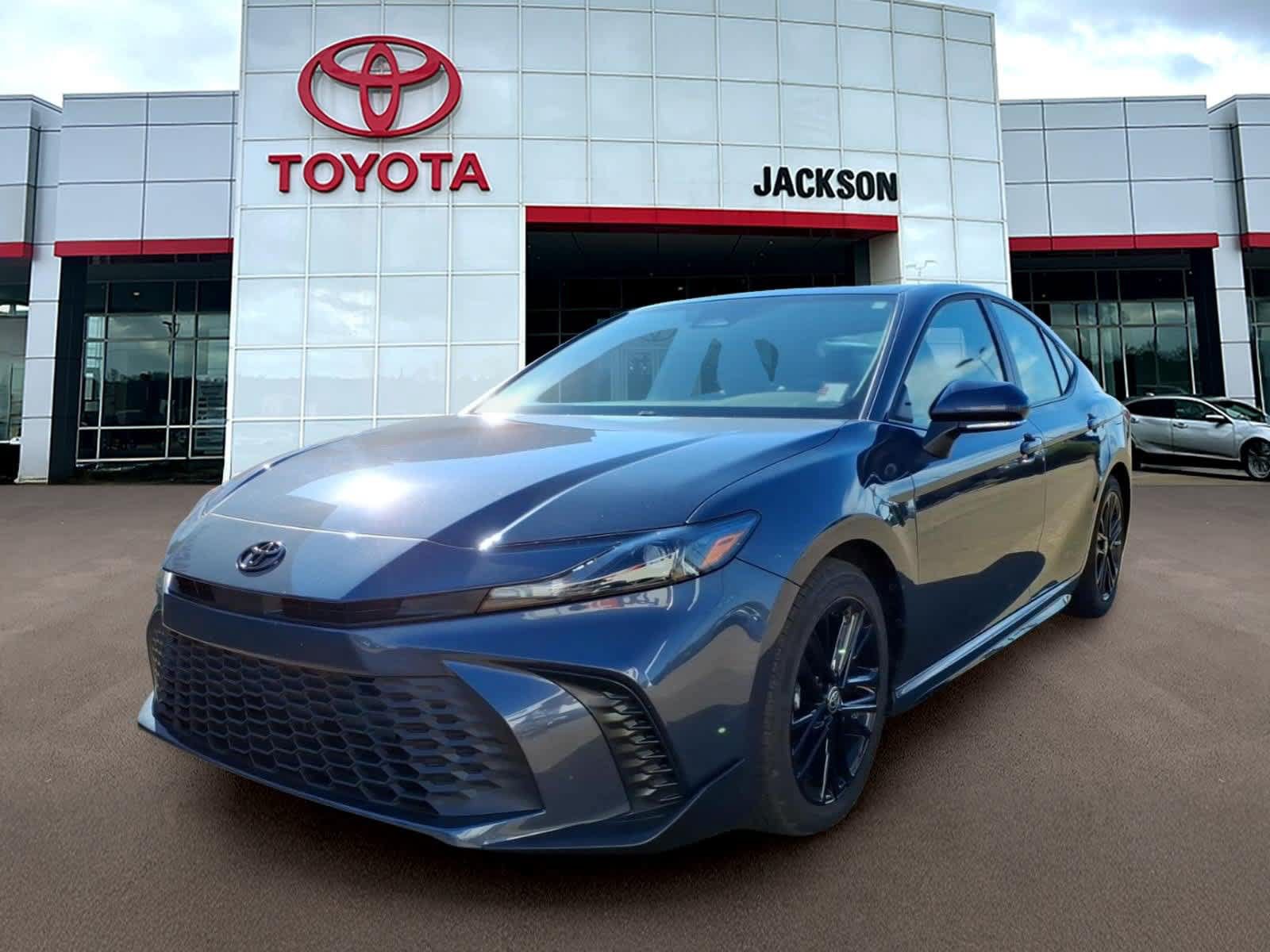 Certified 2026 Toyota Camry SE w/ Convenience Package FWD image 1