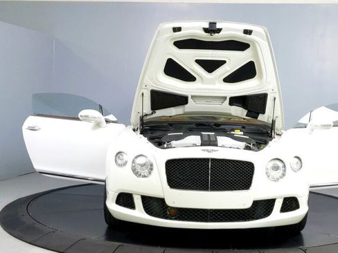 Used 2012 Bentley Continental GT image 4