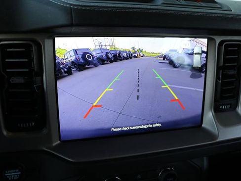 Used 2025 Ford Bronco Outer Banks AWD/4WD image 26