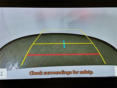 Used 2024 Toyota Venza Nightshade image 10