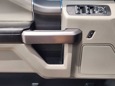Used 2019 Ford F150 XLT w/ Equipment Group 301A Mid AWD/4WD image 22