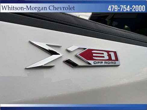 Used 2020 GMC Sierra 1500 SLT w/ SLT Premium Plus Package AWD/4WD image 44