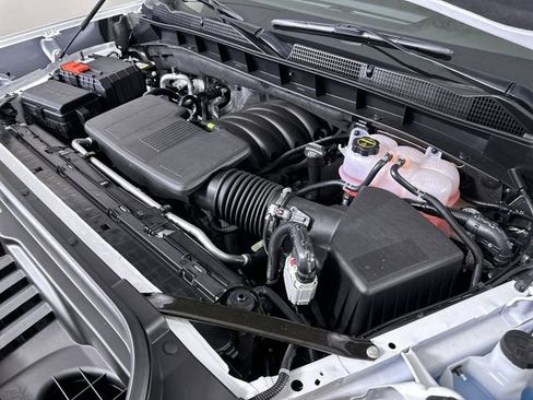 New 2026 GMC Sierra 1500 AT4 w/ AT4 Premium Package AWD/4WD image 32