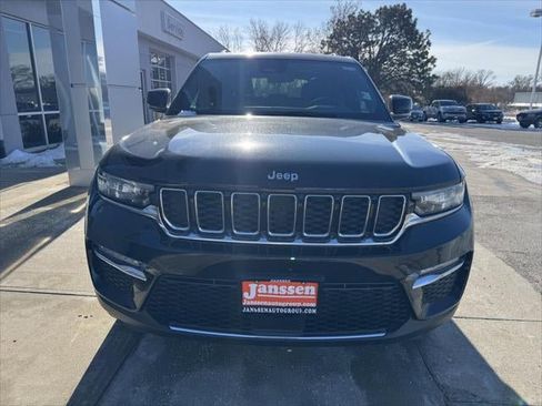 New 2025 Jeep Grand Cherokee Limited image 37