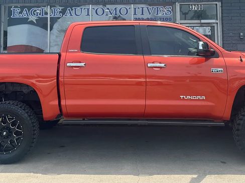 Used 2017 Toyota Tundra Limited w/ Limited Premium Package AWD/4WD image 2