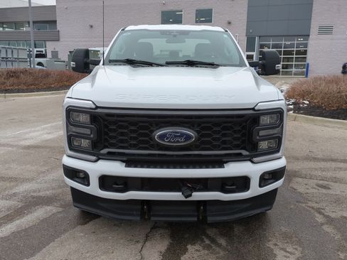 Used 2023 Ford F250 XL w/ STX Appearance Package image 3
