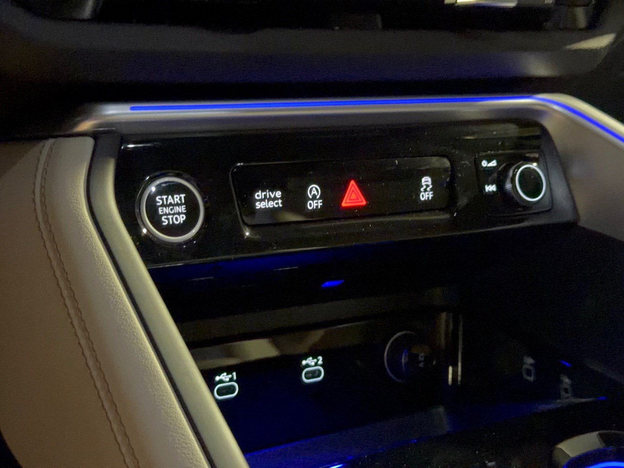 Certified 2025 Audi Q5 Premium Plus w/ Premium Plus AWD/4WD image 22