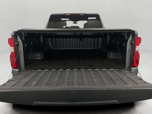 Used 2019 Chevrolet Silverado 1500 Custom Trail Boss w/ Custom Convenience Package AWD/4WD image 7