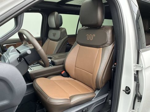 Used 2026 Ford Expedition Max King Ranch AWD/4WD image 11