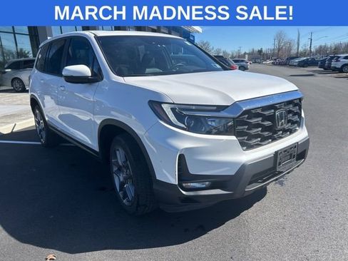 Used 2023 Honda Passport EX-L image 4