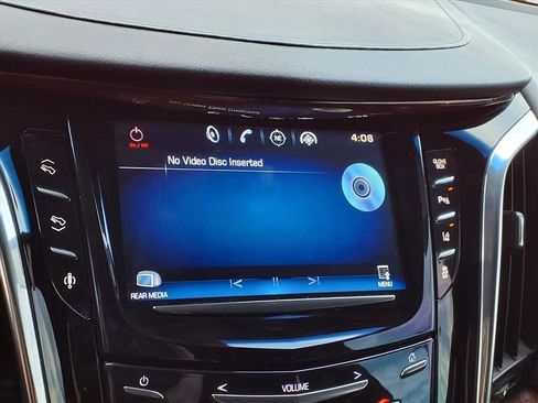 Used 2015 Cadillac Escalade ESV Premium image 10