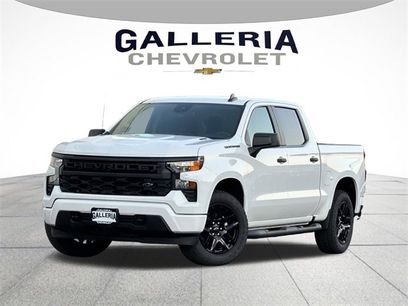 New 2026 Chevrolet Silverado 1500 Custom w/ Turbomax Blackout Package