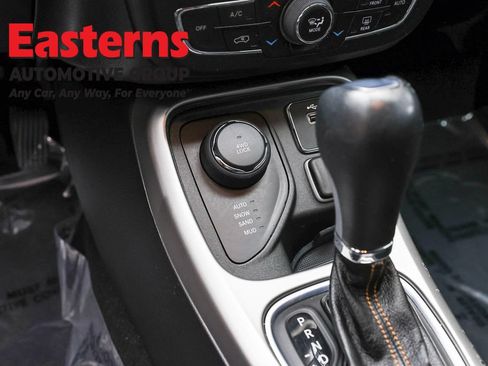 Used 2020 Jeep Compass Latitude w/ Popular Equipment Group AWD/4WD image 22