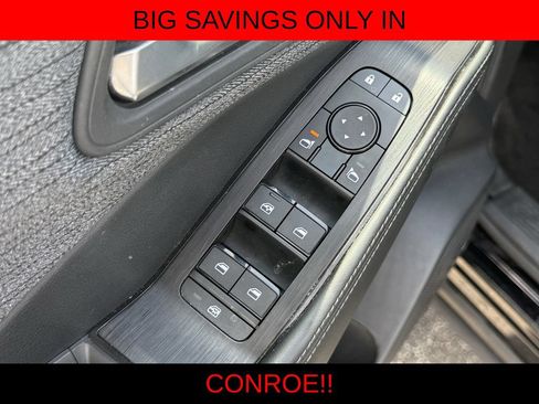 Used 2023 Nissan Rogue SV FWD image 12