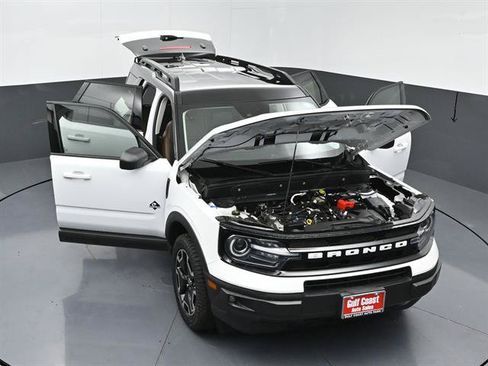 Used 2023 Ford Bronco Sport Outer Banks w/ Tech Package AWD/4WD image 47