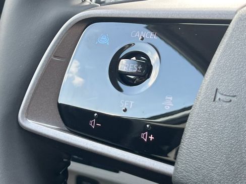 New 2026 Nissan Murano SV AWD/4WD image 11