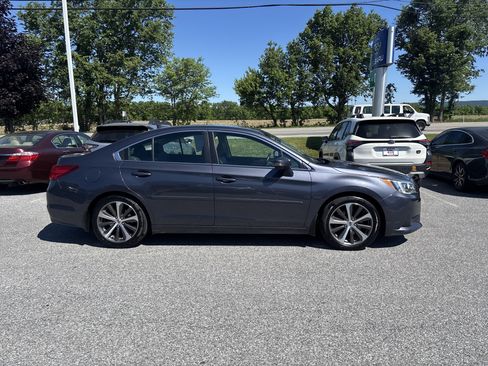 Used 2017 Subaru Legacy 3.6R Limited AWD/4WD image 20