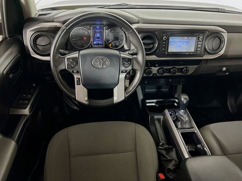 Used 2017 Toyota Tacoma 4x4 Double Cab image 20