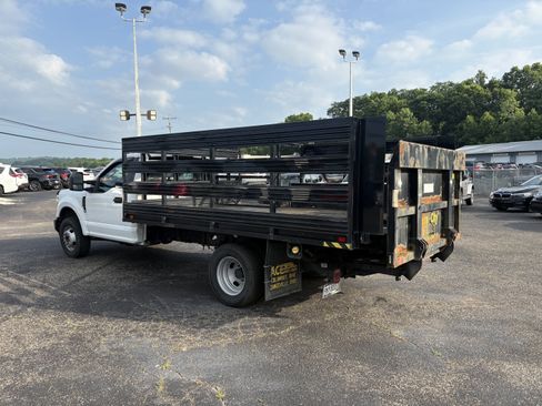 Used 2020 Ford F350 XL RWD image 2