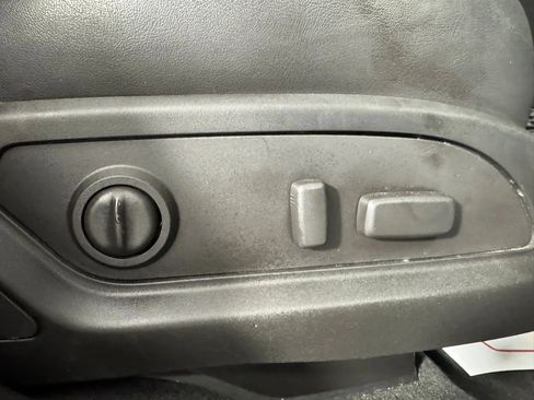 Used 2017 Buick Enclave Premium w/ Experience Buick Package AWD/4WD image 37