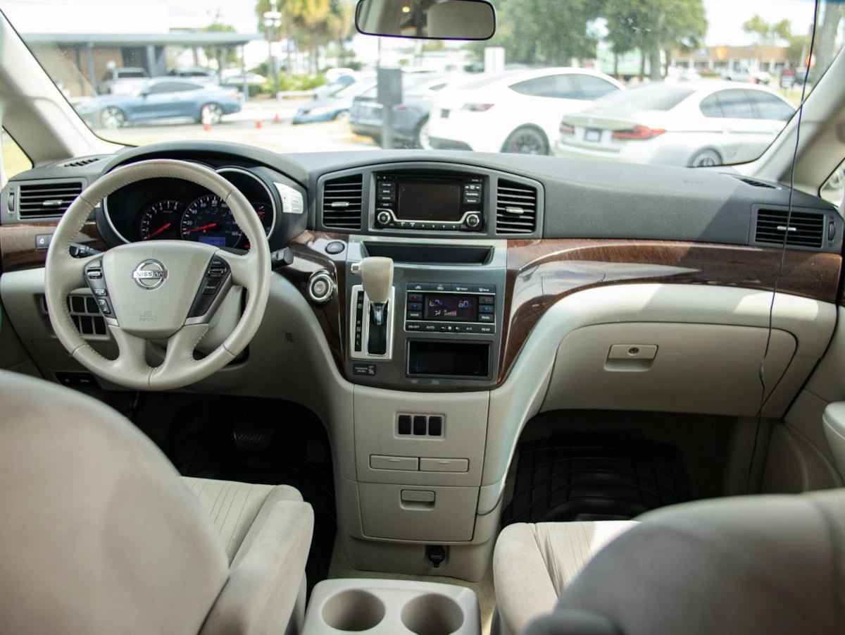 Used 2017 Nissan Quest SV FWD image 30