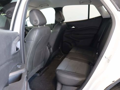 Certified 2024 Chevrolet Trax LT w/ Driver Confidence Package FWD image 15