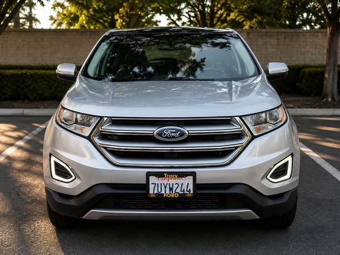 Used 2016 Ford Edge SEL w/ Equipment Group 201A FWD image 8